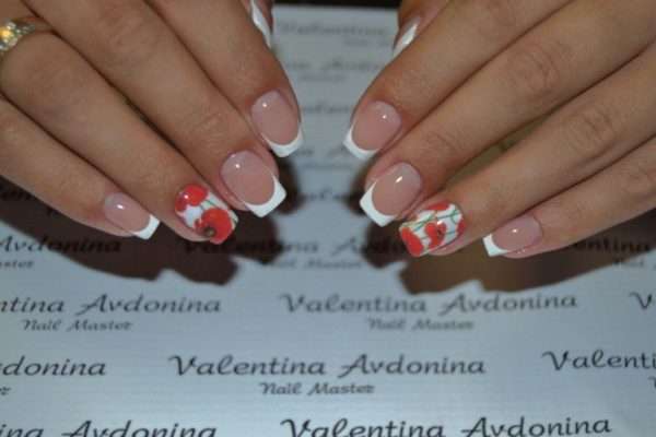 Beautiful Poppy Nails That Will Amaze You