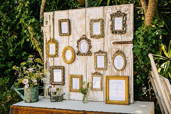 Rustic Wedding Decorations That Will Make You Feel The Vintage Vibe