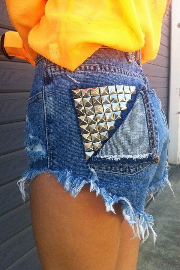 Interesting DIY Denim Shorts That Are Easy To Make