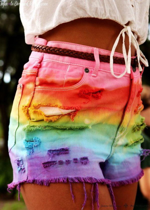 Interesting DIY Denim Shorts That Are Easy To Make