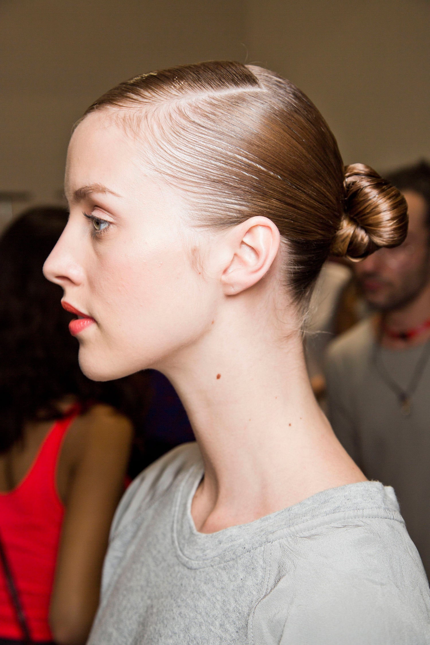 Sleek Hairstyles That Will Make You Look Elegant And Sophisticated This Summer All For Fashion