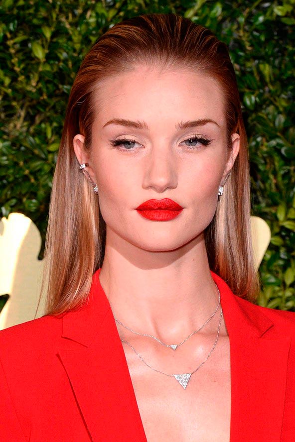 Sleek Hairstyles That Will Make You Look Elegant And Sophisticated This Summer