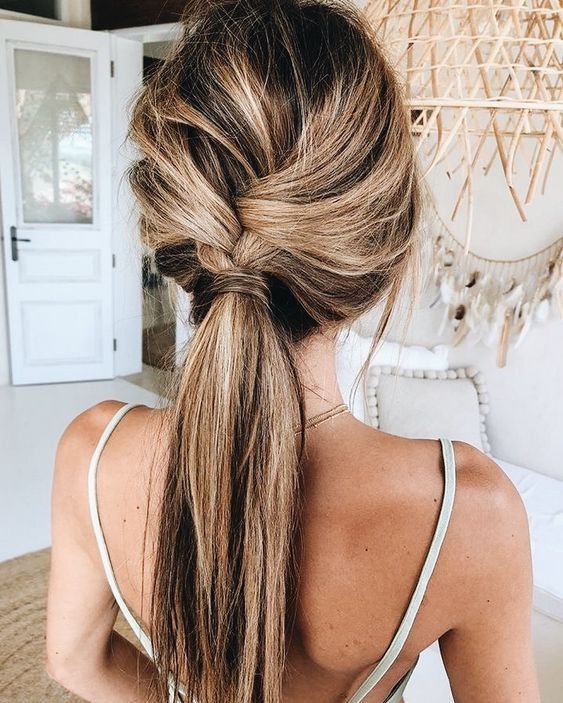 Chic Wedding Guest Hairstyles That Will Turn Heads