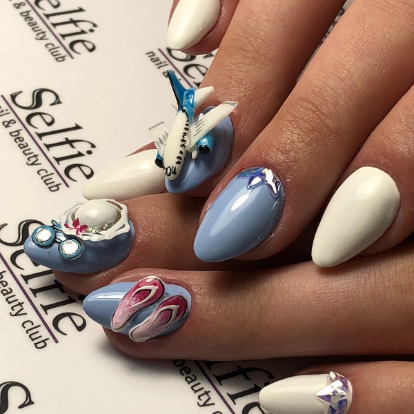 Beautiful Sea Manicure Ideas That Scream Summer