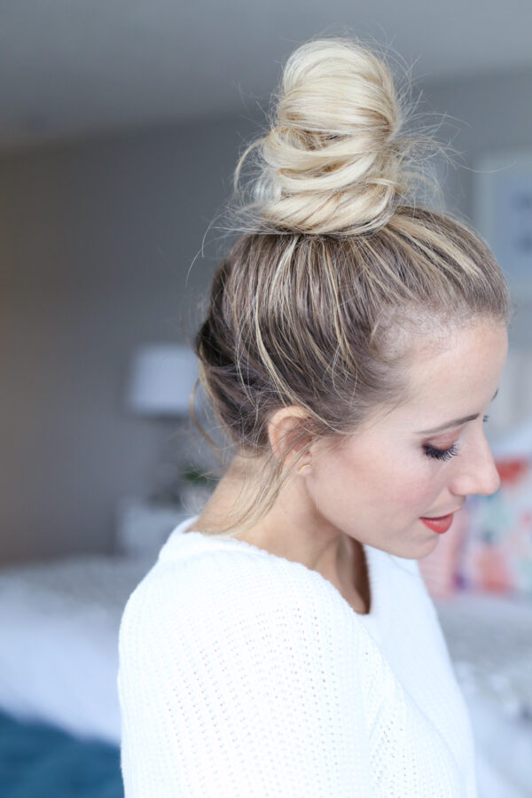 Fabulous Top Bun Hairstyles That Will Make You Look Stunning Everywhere