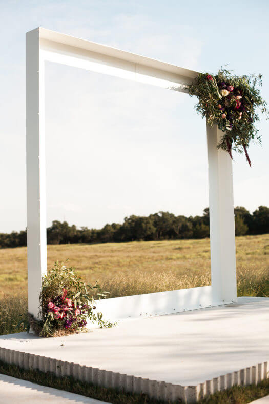 Lovely Fall Wedding Backdrops That Will Fascinate You