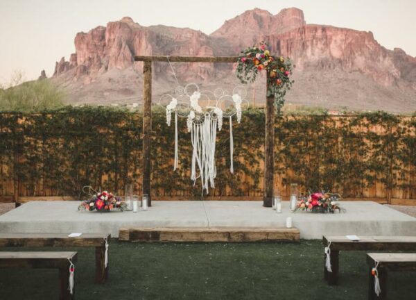 Lovely Fall Wedding Backdrops That Will Fascinate You