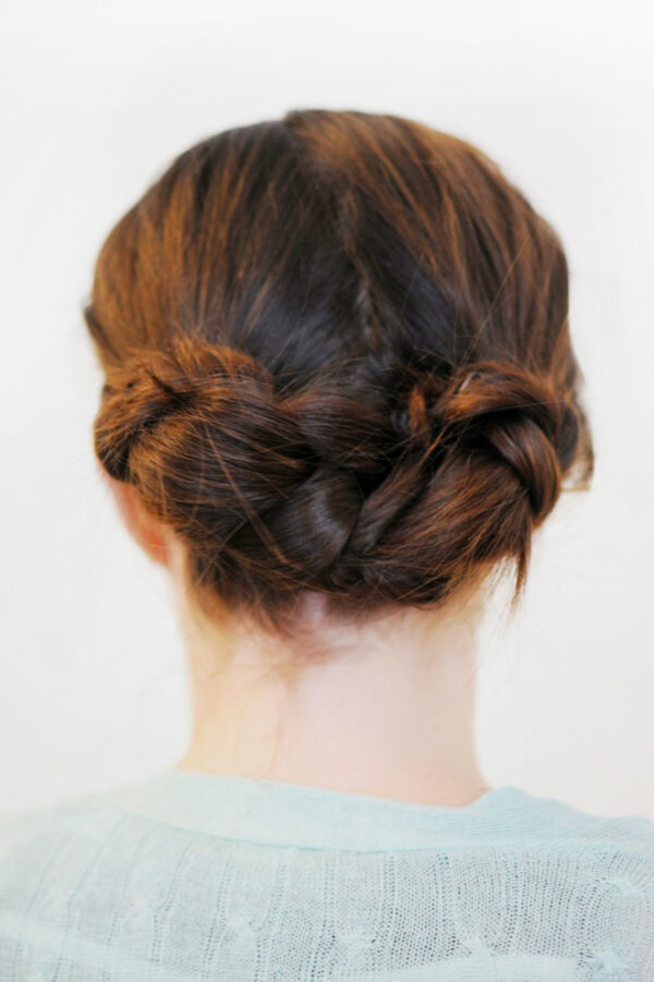 Pretty Work Appropriate Hairstyles That Will Make You Look Professional