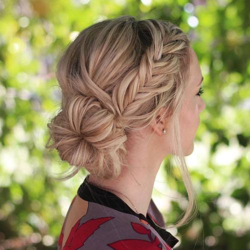 Pretty Work Appropriate Hairstyles That Will Make You Look Professional