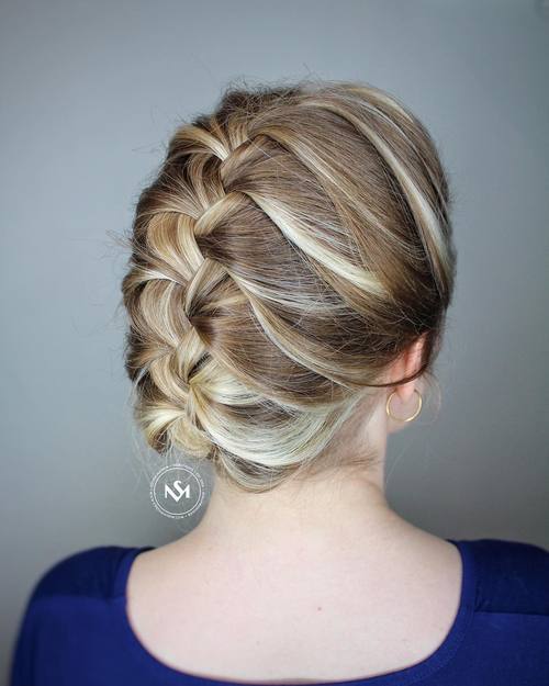 Pretty Work Appropriate Hairstyles That Will Make You Look Professional