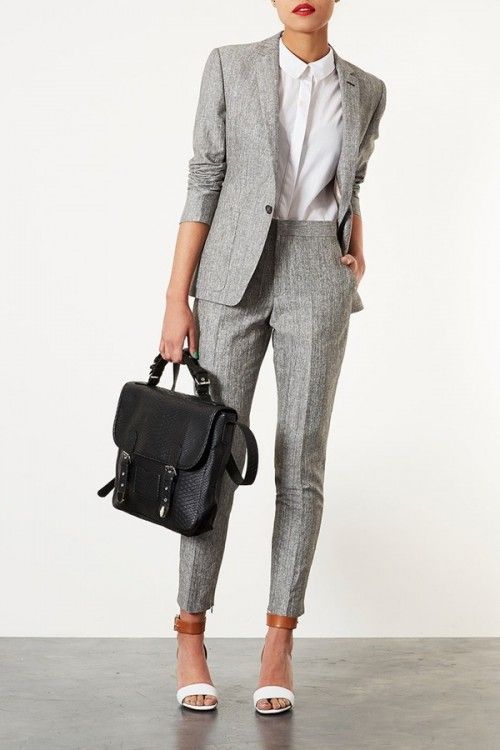 How To Style The Perfect Interview Outfit To Make An Impression