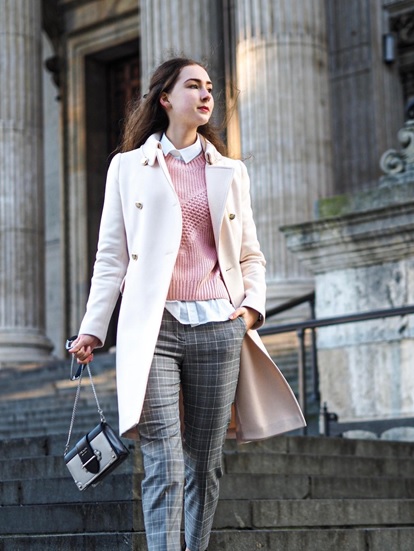 5 Essential Wardrobe Pieces For A Stylish Autumn Look