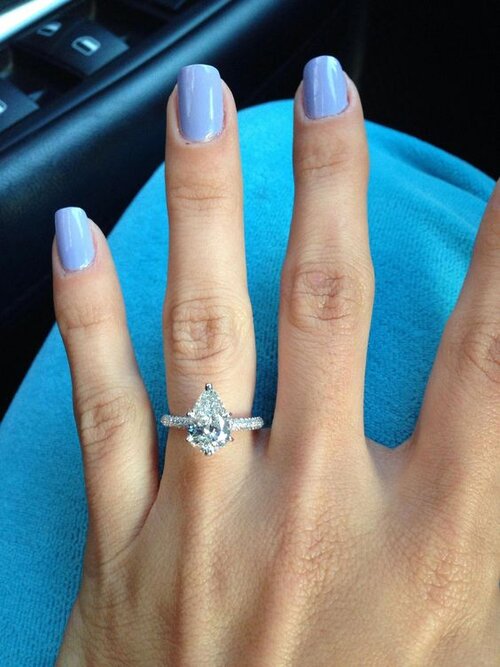 Best Engagement Manicure To Complement Your Wedding Ring