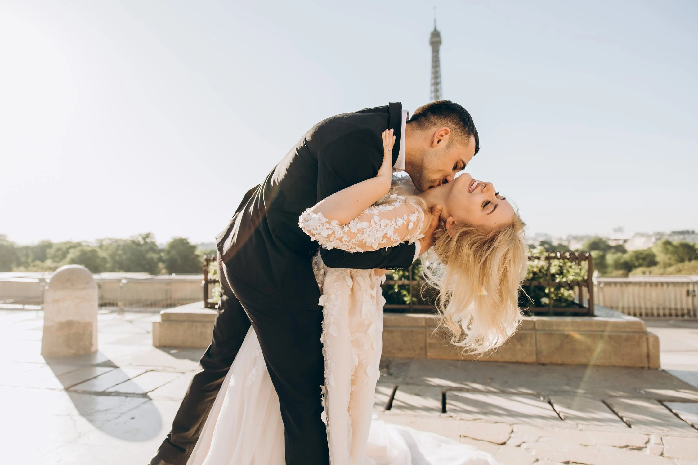 4 Stylish Tips That Will Make Your Elopement Wedding Stand Out