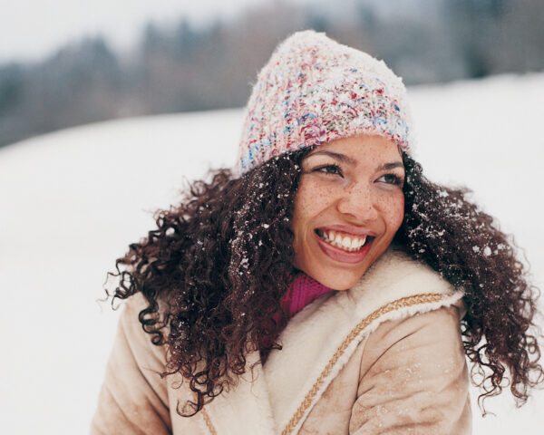 Easy To Style Winter Hairstyles That Look Great With Winter Hat