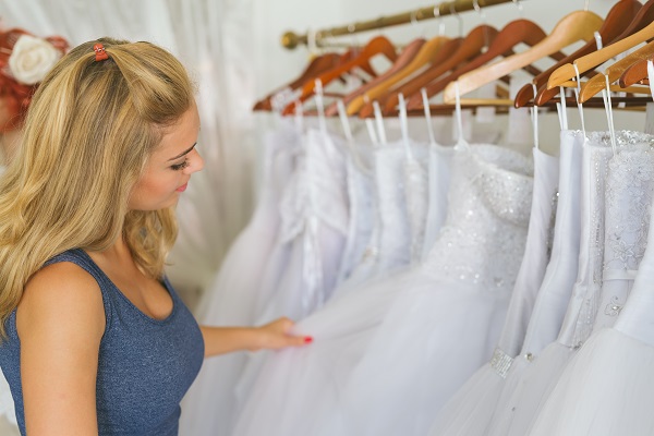 5 Tips For Finding The Perfect Wedding Dress During A Pandemic