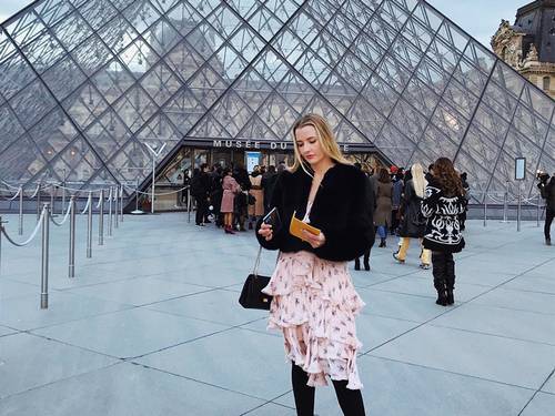 Seven Parisian Fashion Rules To Copy From French Women