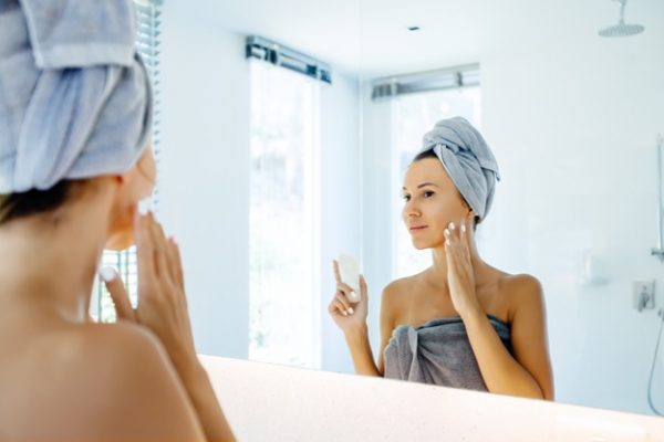 4 Healthy Habits to Boost Your Skincare Game