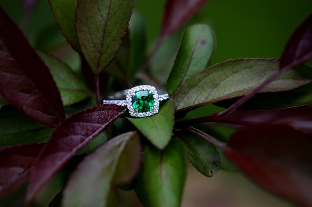 engagement ring trends