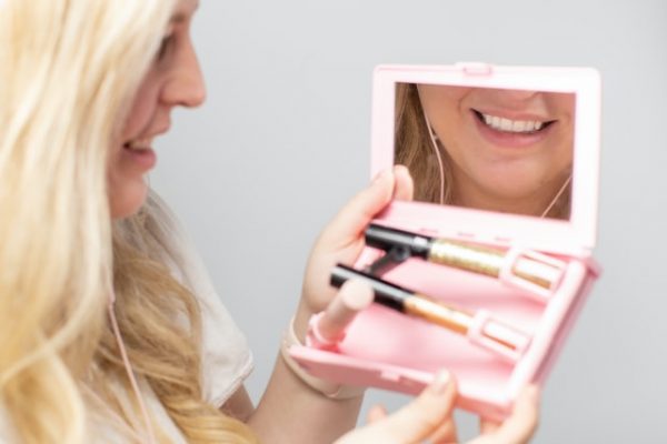 Seven Tips On Getting The Perfect Photo Of Your Makeup