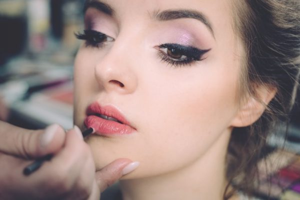 Seven Tips On Getting The Perfect Photo Of Your Makeup
