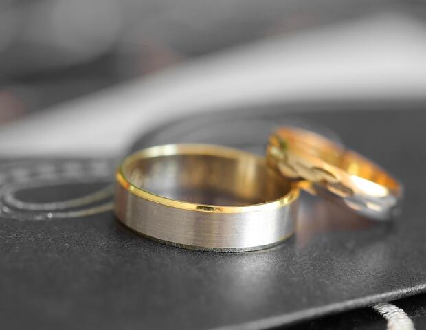 wedding band