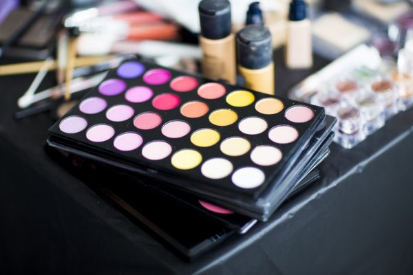 2022 Beauty Industry Trends: What to Expect