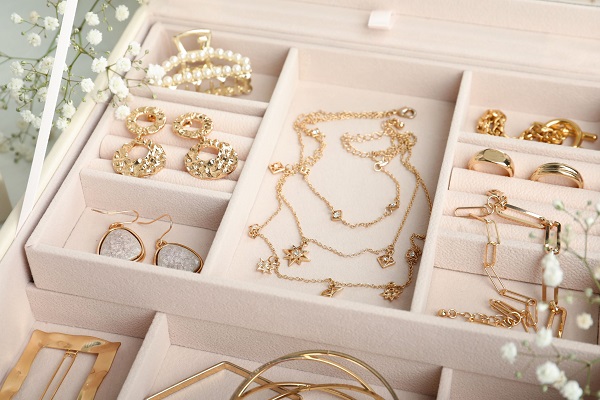 How To Spice Up Your Jewelry Collection