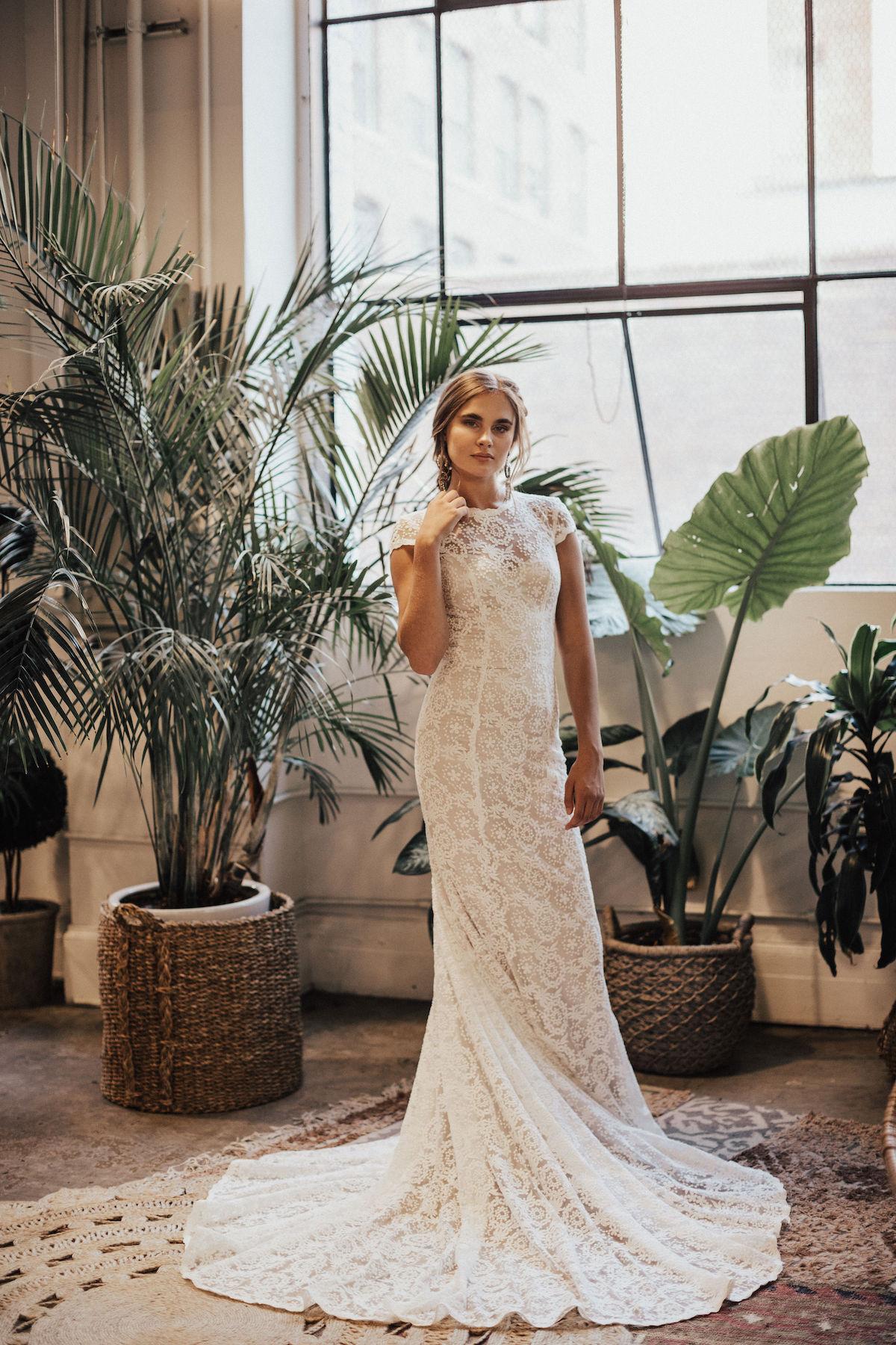 Simple Elegant Wedding Dresses That Make You Look Pretty on Your Wedding Day