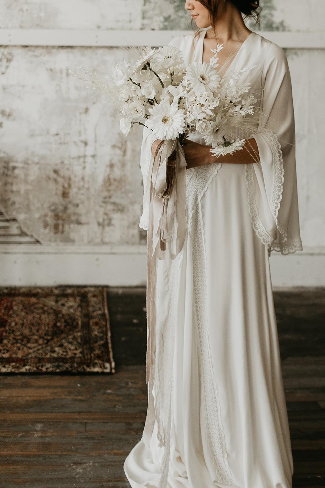 Simple Elegant Wedding Dresses That Make You Look Pretty on Your Wedding Day