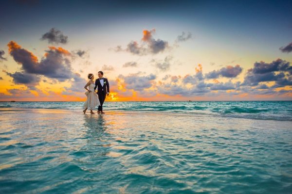 Pre Wedding Wellness: Weighing the Pros and Cons of Metabolic Renewal for Your Big Day
