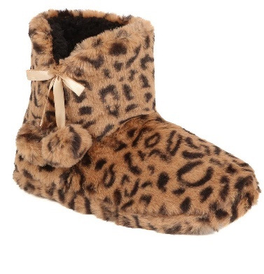 8 Must Have Leopard Print Fuzzy Slippers to Flaunt on Instagram
