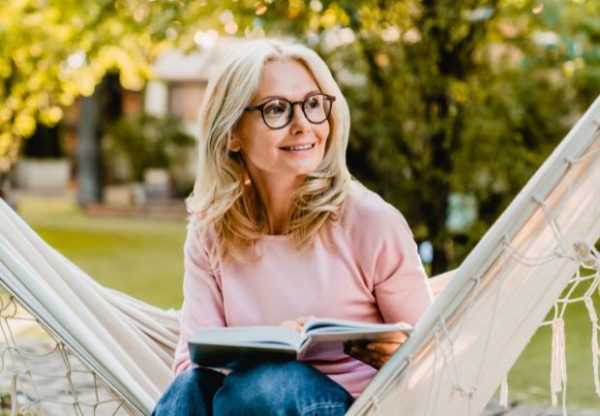 How To Feel More Stylish Wearing Reading Glasses