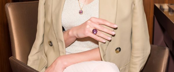 How To Style and Wear Vintage Jewelry Without Looking Dated